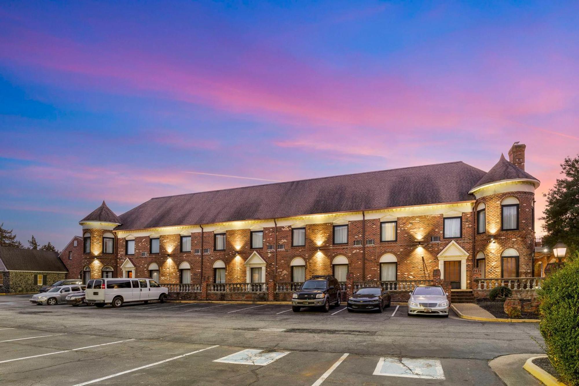 Best Western Plus Governor'S Inn Richmond Мидлотиан Экстерьер фото