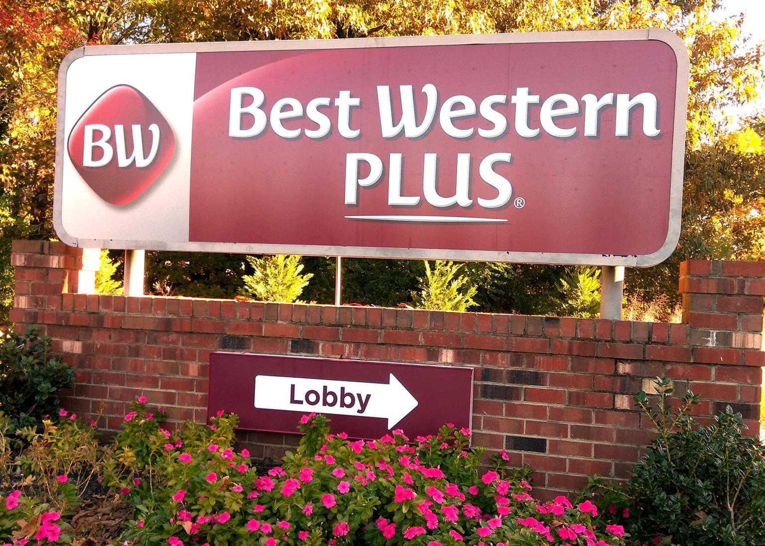 Best Western Plus Governor'S Inn Richmond Мидлотиан Экстерьер фото